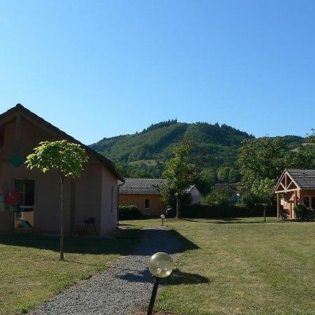 Saint-Geniez D'Olt - Residence Le Colombier Dış mekan fotoğraf